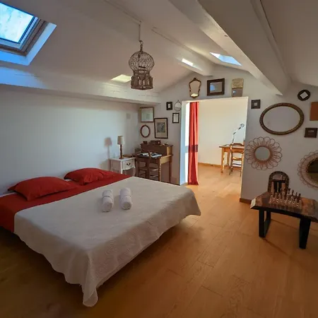 House With Sea View Pool And Countryside * פרונטיניאן